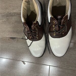 Dunlop Classic Saddle Golf Shoes Mens 8.5 White Brown Sports Comfort